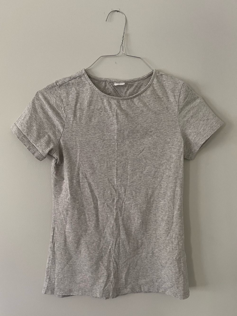 Melrose and Market Heather Gray Cut Out Tee Size M | Women’s Basic | Cotton Tee